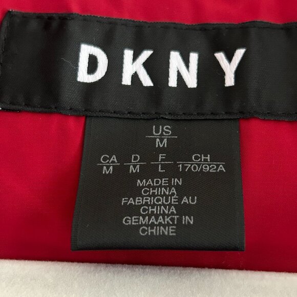 DKNY Quilted Puffer Jacket, Women's Size Medium in Wine Red - Picture 10 of 12